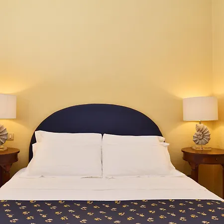 Firenze E Continentale Hotel 4*
