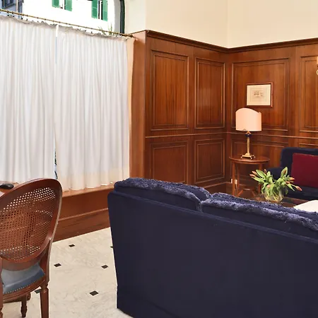 Hotel Firenze E Continentale 4*