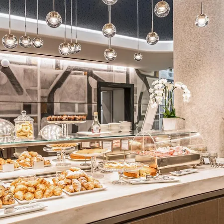 Firenze E Continentale 4* لا سبيتسْيا