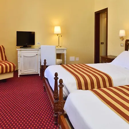 Firenze E Continentale 4* لا سبيتسْيا