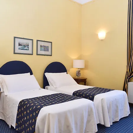Firenze E Continentale Hotel 4*