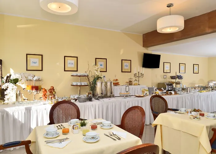 فندق Firenze E Continentale 4*