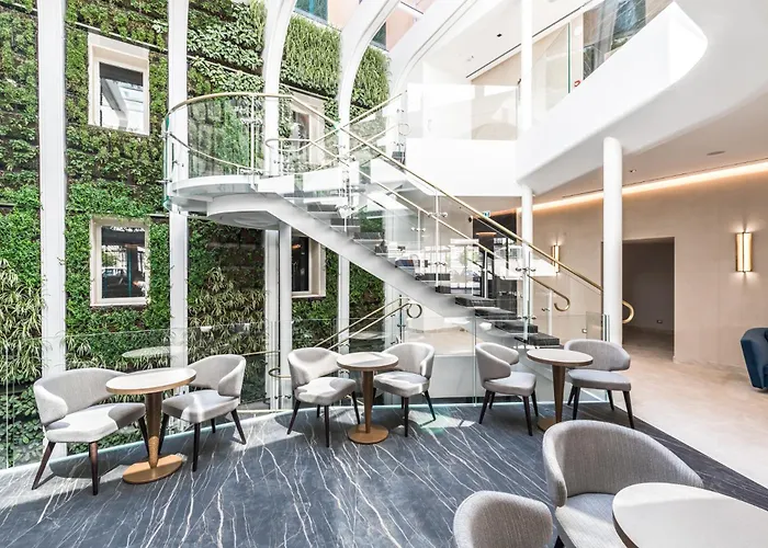 فندق Firenze E Continentale لا سبيتسْيا