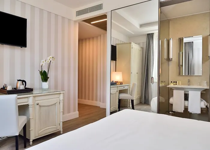 Firenze E Continentale فندق لا سبيتسْيا